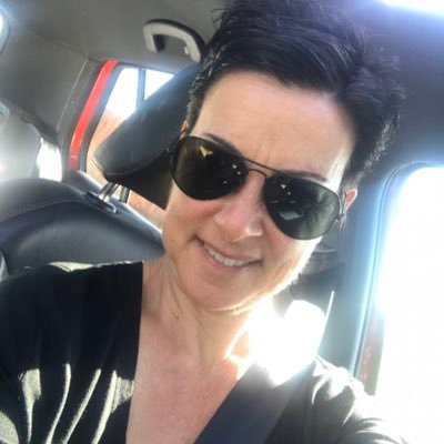 Profile Picture of Kim Watson (@kimikwatson) on Twitter