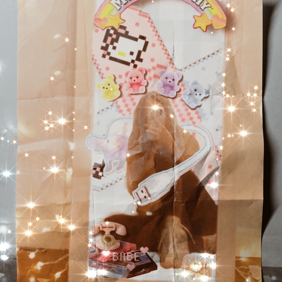 Profile Picture of Julianna Burns (@julianna52906) on Poshmark