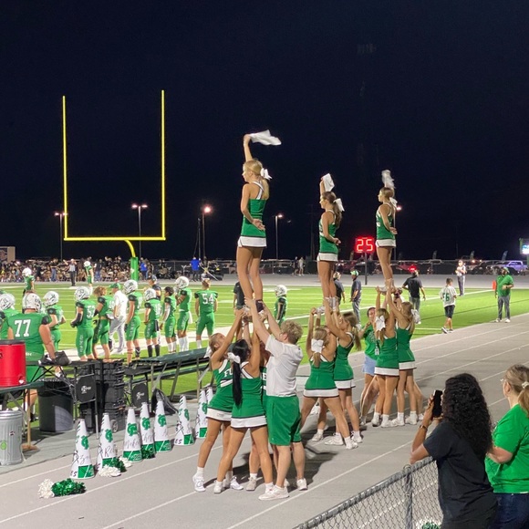 Profile Picture of Keelie Brodhun (@keelie42) on Poshmark