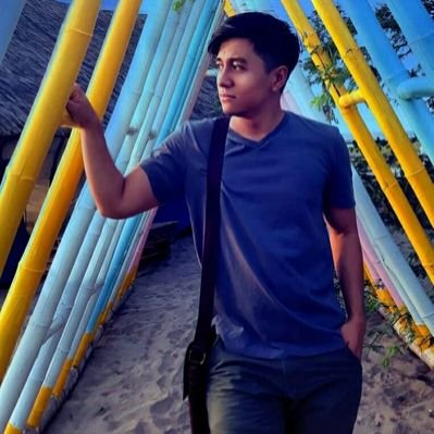 Profile Picture of Jonathan Lora Viola (@ViolaLora) on Twitter