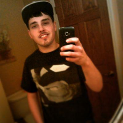 Profile Picture of T.T (@EricLeyba) on Twitter