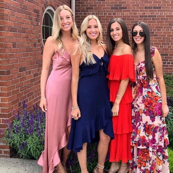 Profile Picture of Robbi Ribner (@ribnerr1) on Poshmark