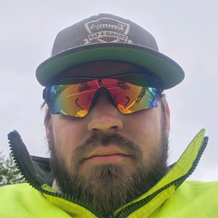 Profile Picture of MrDividad (@davidgilbert2349) on Tiktok