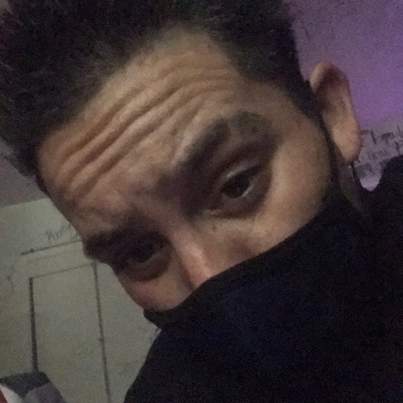 Adam Madril - Poshmark Profile Picture of Adam Madril (@adamsworld777) on Poshmark