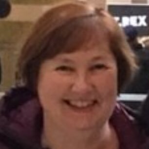 Profile Picture of Caroline Cooley (@myTroongarden) on Twitter