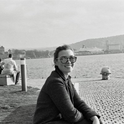 Profile Picture of Lucy Andrews (@Lucy__Andrews) on Twitter
