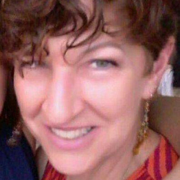 Profile Picture of Georgette Calaceto (@gscalaceto) on Poshmark