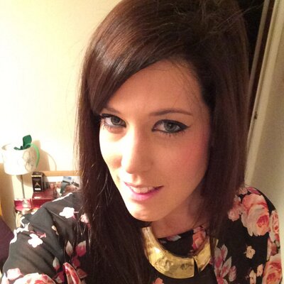 Profile Picture of Hayley Graves (@hayleyg4) on Twitter