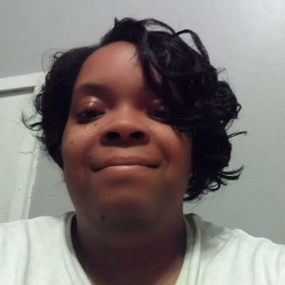 Profile Picture of Regina Holloway (@Reginah47798527) on Twitter