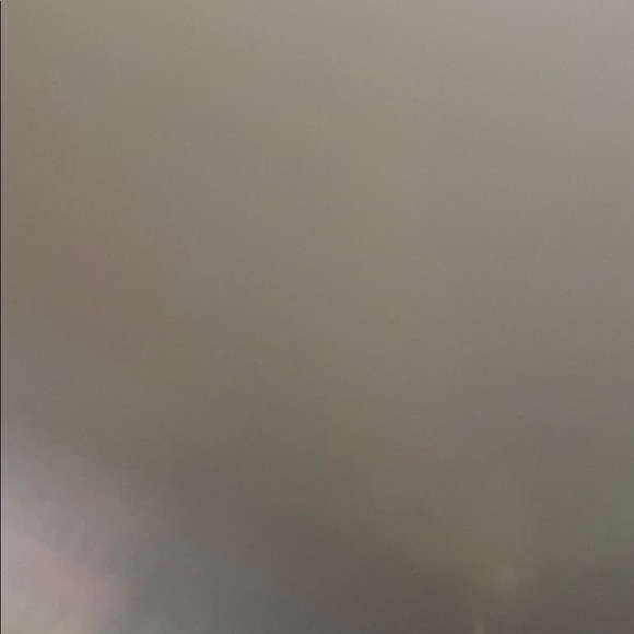 Profile Picture of Geraldine Borrell (@gborrell66) on Poshmark