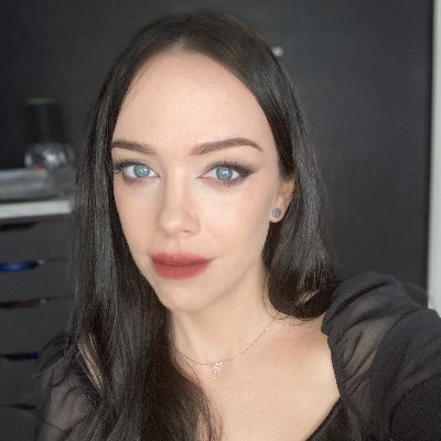 Profile Picture of Miranda Meeks ☾ (@miranda_meeks) on Twitter