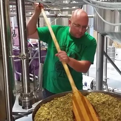 Profile Picture of Terry Mccully (@BrewMageddon) on Twitter