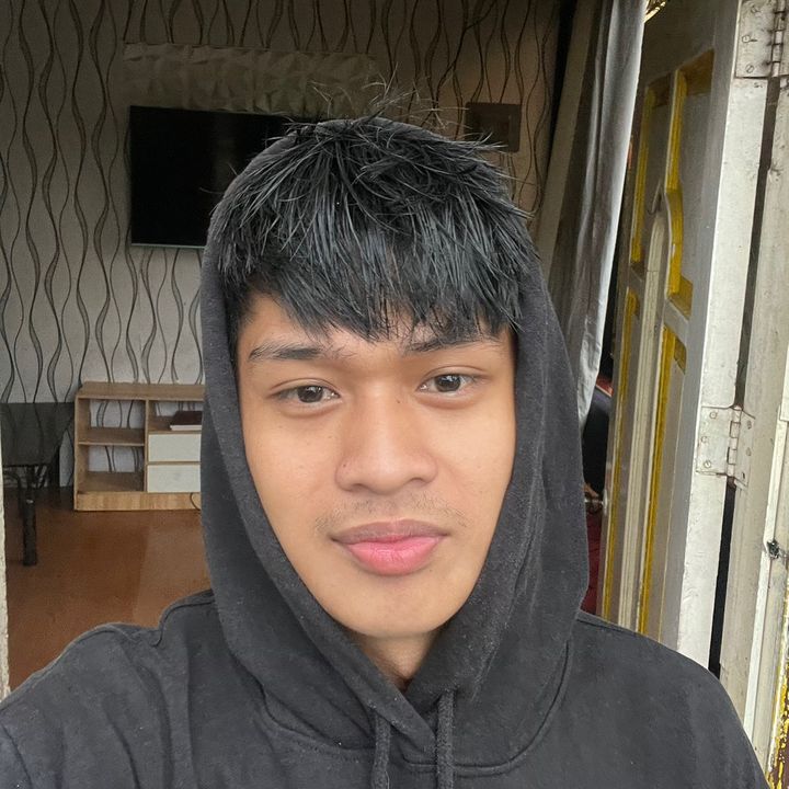 Profile Picture of Sean (@sean.abregana) on Tiktok