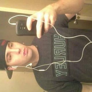 Profile Picture of Andrew Gable (@andrew.gable.374) on Facebook