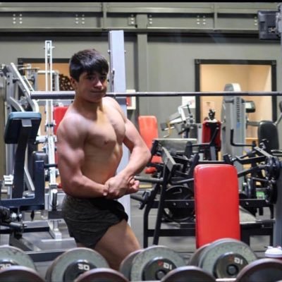 Profile Picture of Michael Carlucci (@mcarluccifit) on Twitter