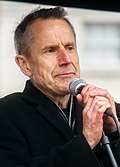 Profile Picture of Jeremy Hardy - Wikipediaon Wikipedia