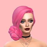 Profile Picture of Lara McCormick (@yourgirllara) on Instagram