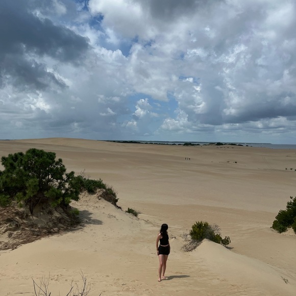 Profile Picture of El Smith (@ebsmith8) on Poshmark