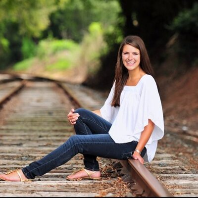 Profile Picture of Hailey Foreman (@Haileyforeman12) on Twitter