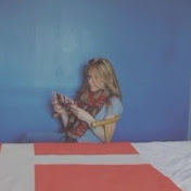 Profile Picture of Emily Crouch Chang (@TheMissEmilyC) on Youtube