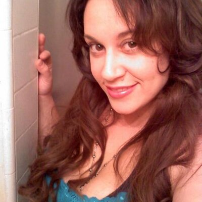 Amy Marie Peltier - Twitter