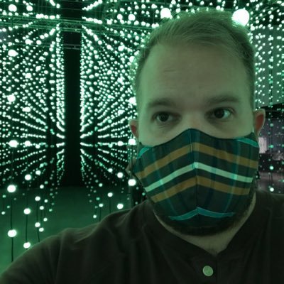 Profile Picture of Ron Collins (@ronnyboy1) on Twitter