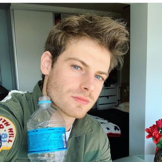 Profile Picture of Zachary Roozen (@zacharyroozen) on Instagram