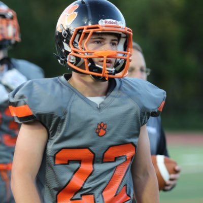 Profile Picture of Alex Hanna (@alexhanna22) on Twitter