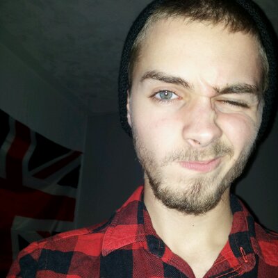 Profile Picture of Tom Button (@ButtonTom) on Twitter