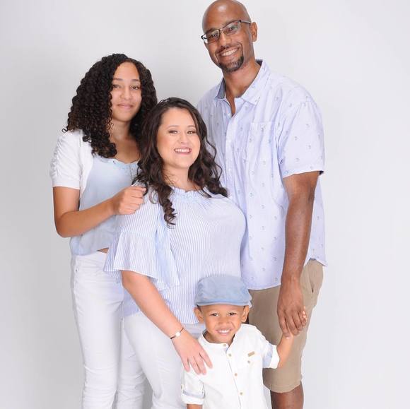 Profile Picture of Andreia Almeida (@almeidaa713) on Poshmark