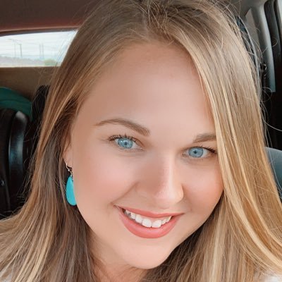 Profile Picture of Cassandra Ray (@CassRay) on Twitter