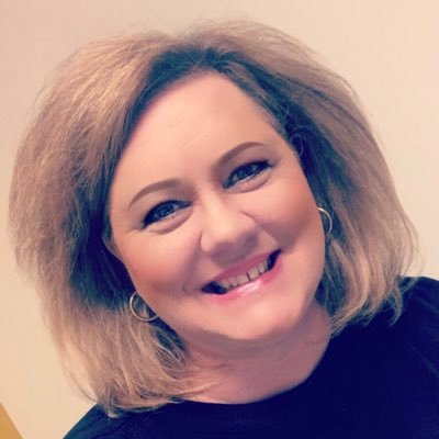 Profile Picture of Lisa Purcell (@lisacpurcell) on Twitter