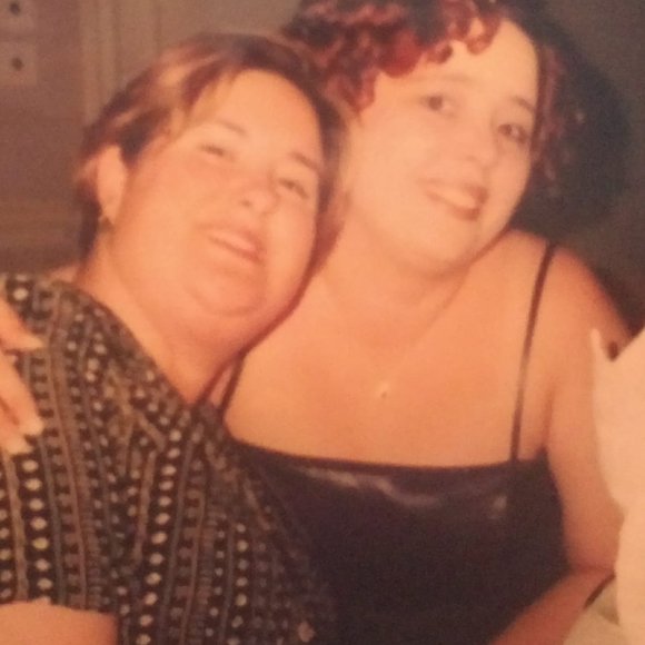 Profile Picture of Brigitte Holmes (@brigitteholmes) on Poshmark