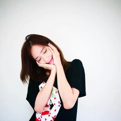 Profile Picture of 윤아 (임윤아) (@OfficialYoong) on Twitter