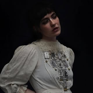 Profile Picture of laura benson (@laurarbenson) on Instagram