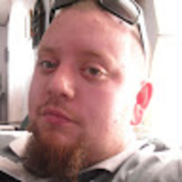 Profile Picture of Jeremy Palmer (@aliciapalmer87) on Poshmark