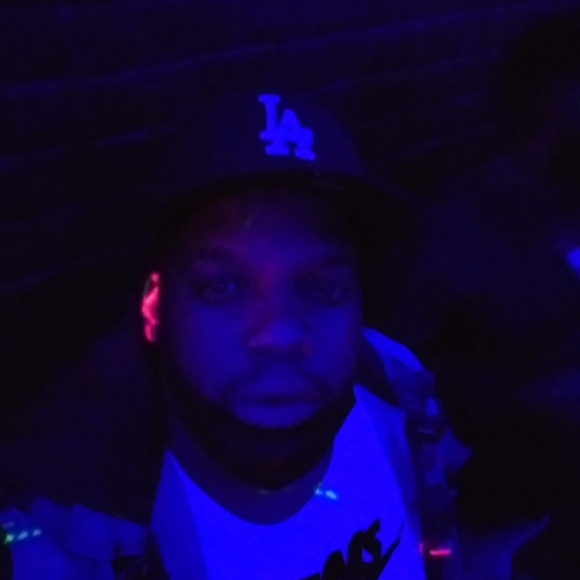 Profile Picture of James House (@jhouse0824) on Poshmark