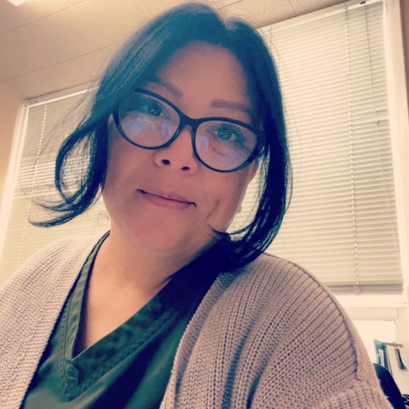 Profile Picture of Mitzi Chavez (@mitzi73) on Poshmark