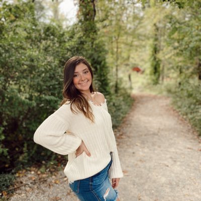 Profile Picture of Anna Chamblee (@annachamble) on Twitter