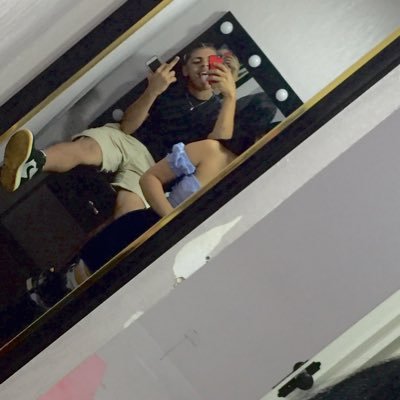 Profile Picture of 𝓑ryant 𝓙. 𝓕abian 👁 (@Bryant_Fabian02) on Twitter