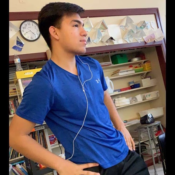 Profile Picture of Daniel Real (@realdan28) on Poshmark