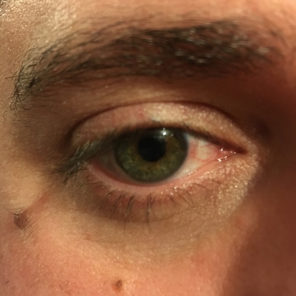 Profile Picture of Tommy Tulve (@tommyt37) on Poshmark