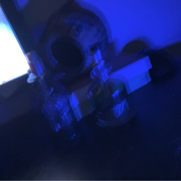 Profile Picture of Chris Rouse (@chrisisshoppung) on Poshmark