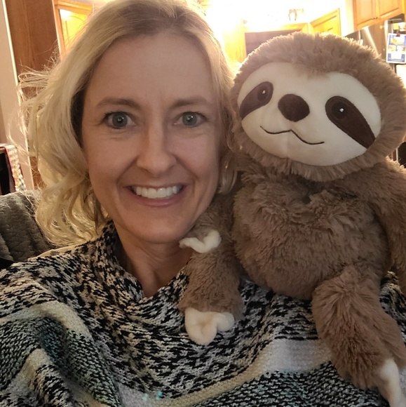 Profile Picture of Jessyka Pozzo (@jeka2137) on Poshmark