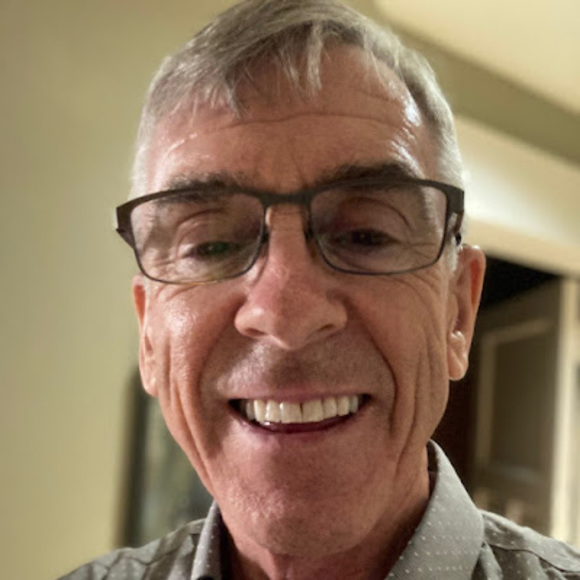 Profile Picture of Mark Macdonald (@vivocanada) on Poshmark