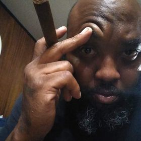 Profile Picture of Sean Walker (@iamseanvwalker) on Pinterest