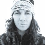 Profile Picture of Lacey Hébert (@l.bearphoto) on Instagram