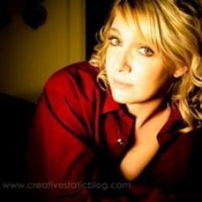 Profile Picture of Carolyn Sampson (@CarrieAnn1210) on Twitter