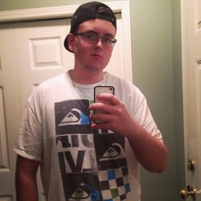 Profile Picture of Brett Robins (@ThatChevyGuy221) on Twitter