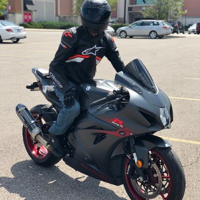 Profile Picture of Mike Benzinger (@the_benzinger) on Twitter